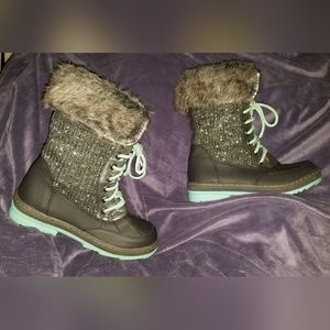 Women's Justice Winter Snow Boots 5M Faux Furr Cuffed & Lace Up